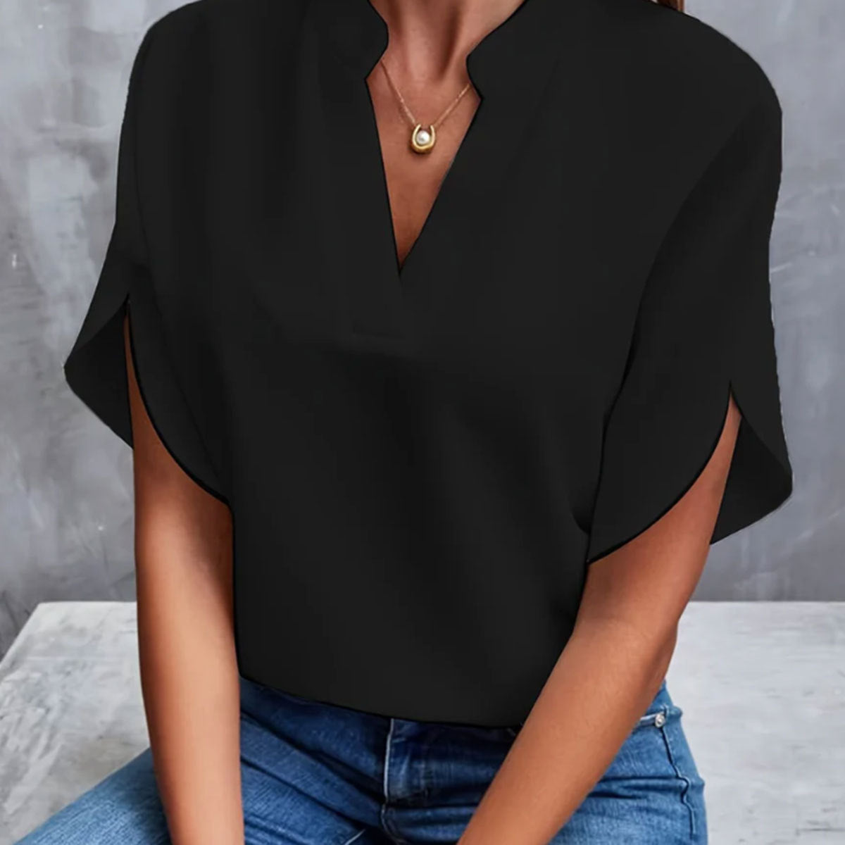 Eléna Blouse Chic d’Été à Col V