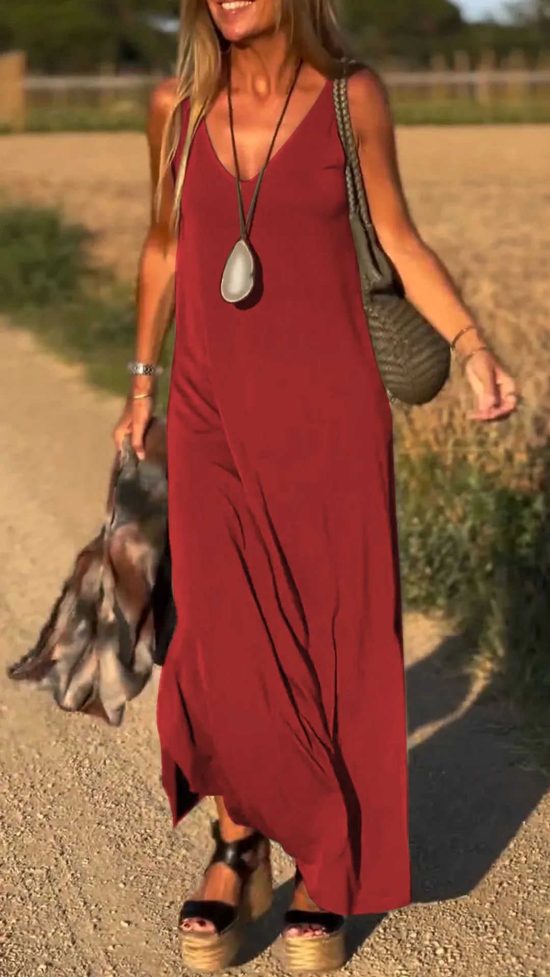 Robe Mia– Élégance Sensuelle