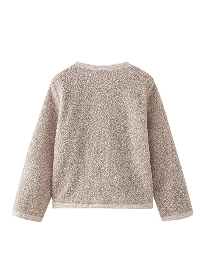 Veste Courte en Tricot de Laine Élégante